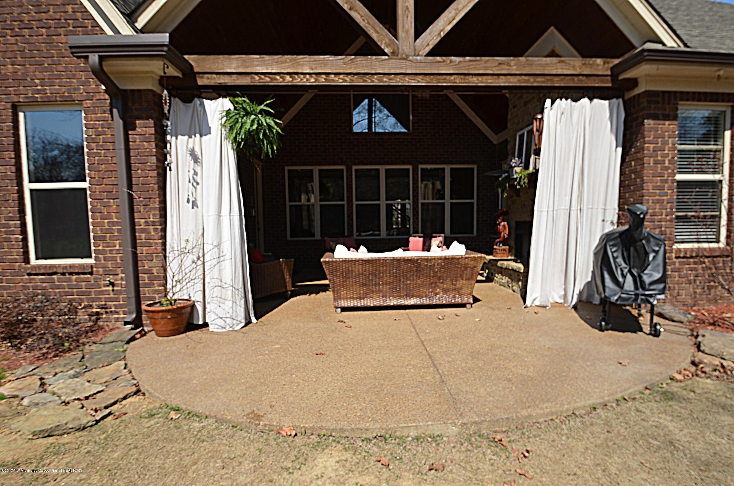 1825 Radley Road Nesbit, MS 38651 - Photo 42 of 44 Patio1_pe