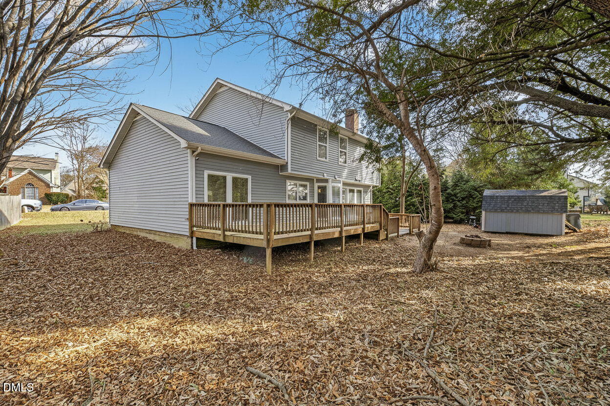 5204 Bentgrass Drive Raleigh, NC 27610 - Photo 26 of 32 bentgrass38