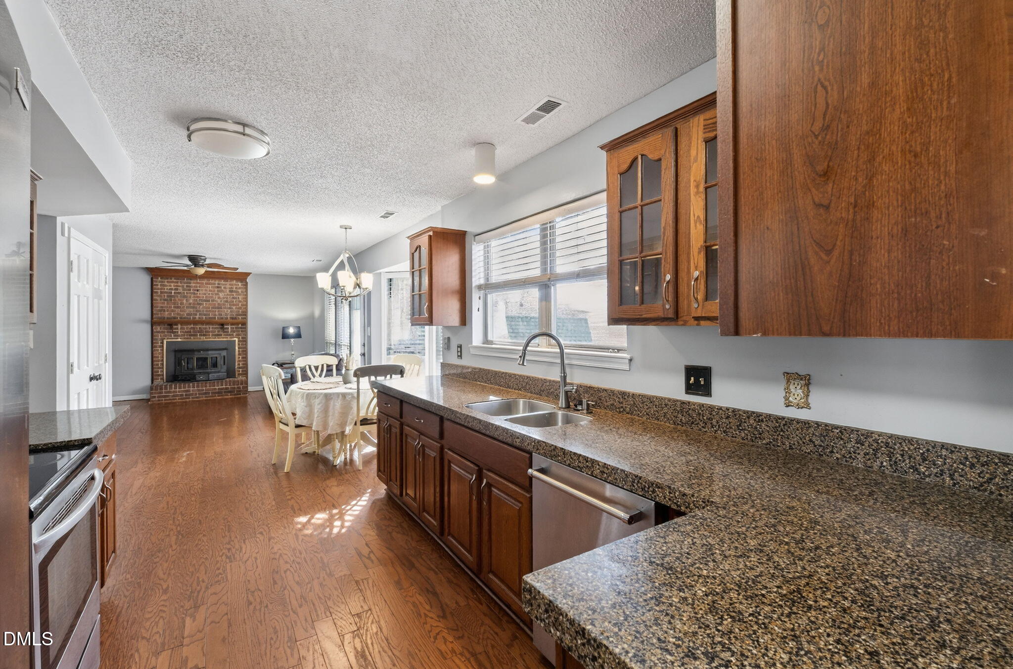 5204 Bentgrass Drive Raleigh, NC 27610 - Photo 8 of 32 bentgrass12