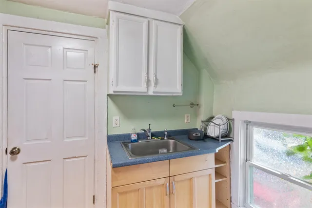 $584,000 | 317 North Winooski Avenue, Burlington, VT 05401