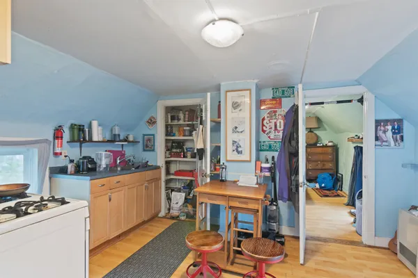 $584,000 | 317 North Winooski Avenue, Burlington, VT 05401