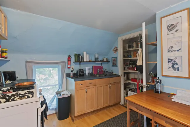 $584,000 | 317 North Winooski Avenue, Burlington, VT 05401