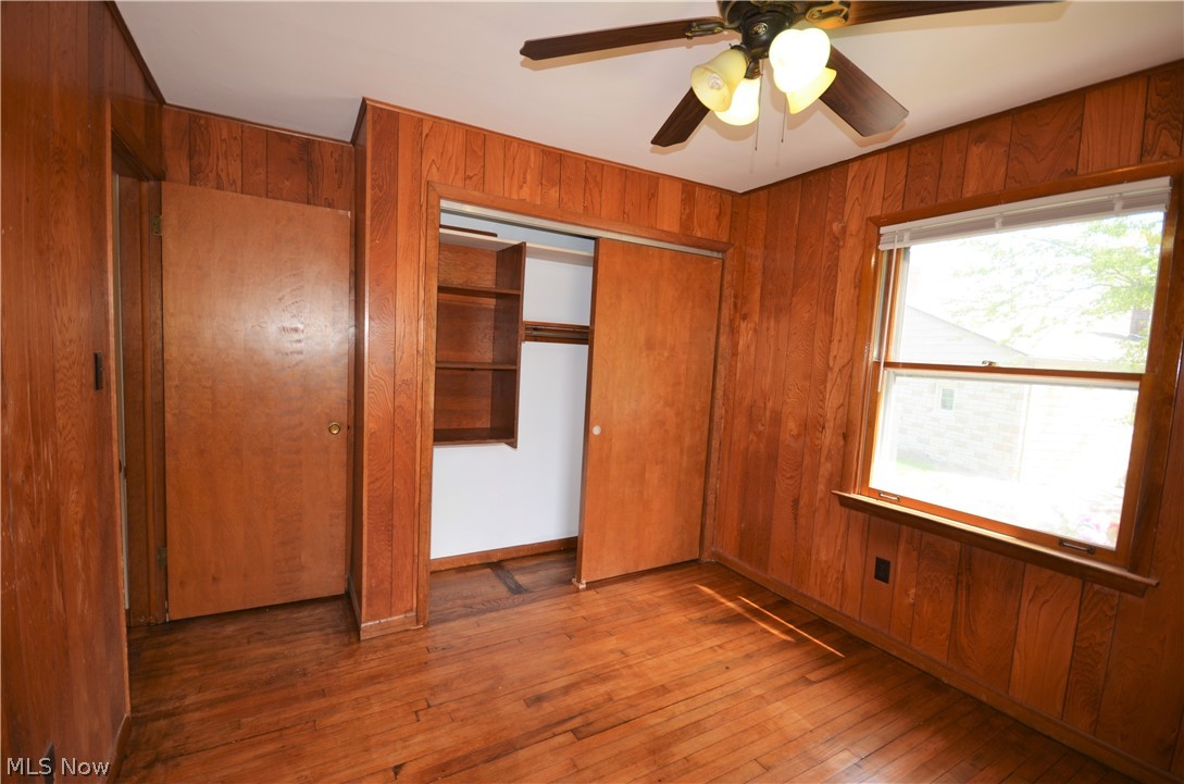 11902 West Lake Road Vermilion, OH 44089 - Photo 21 of 30 3RD MAIN FLOOR BEDROOM