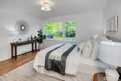 $995,000 | 8232 39th Avenue Northeast, Seattle, WA 98115