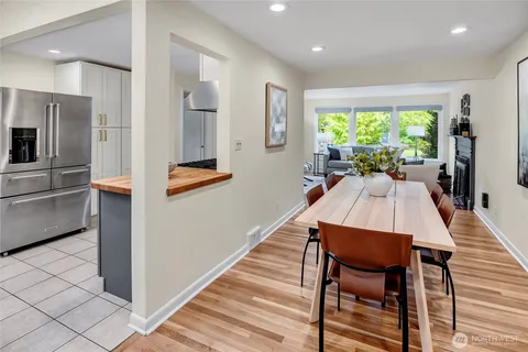 $995,000 | 8232 39th Avenue Northeast, Seattle, WA 98115
