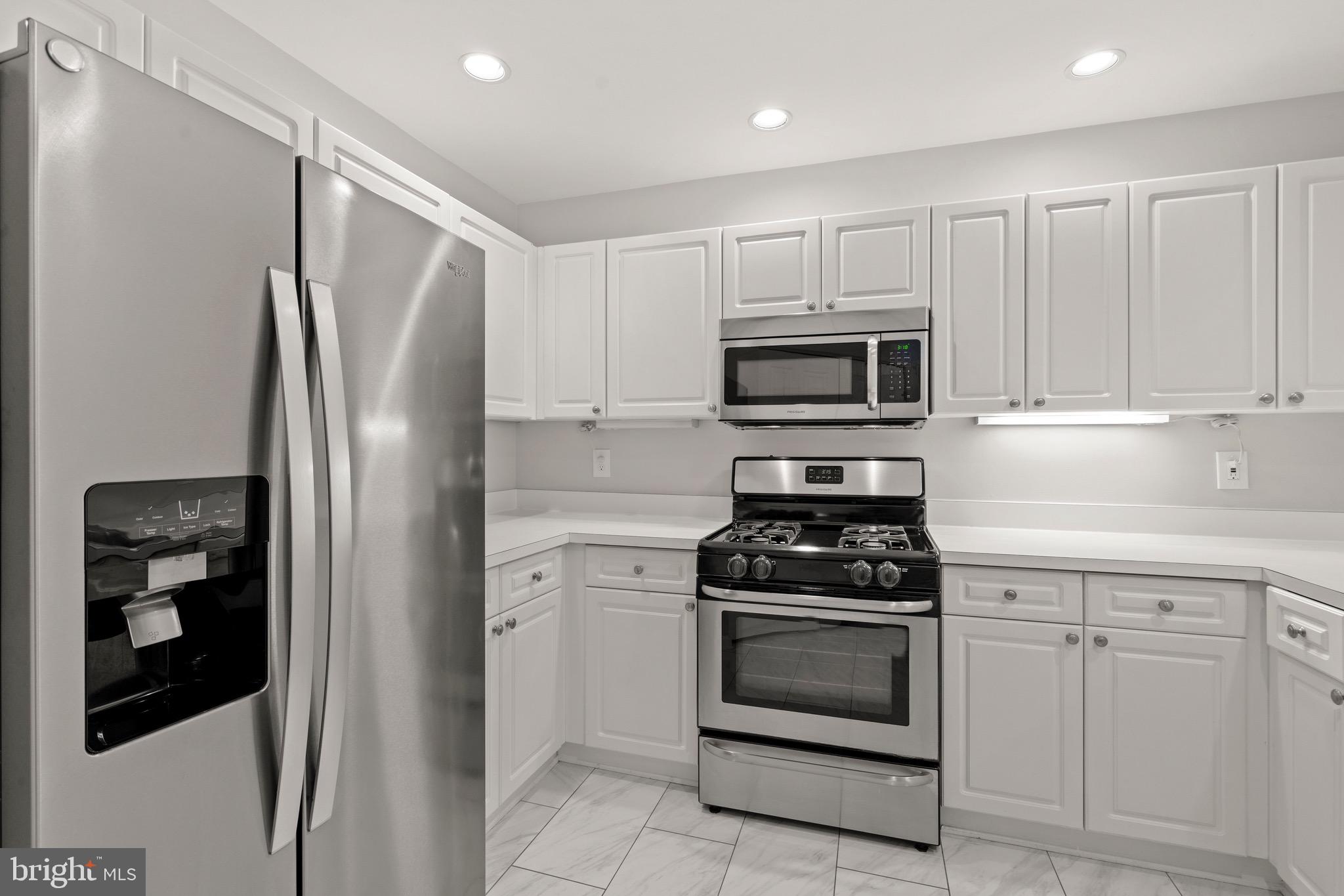 5565 Seminary Road, Unit 206 Falls Church, VA 22041 - Photo 17 of 53 Gallery Image 17