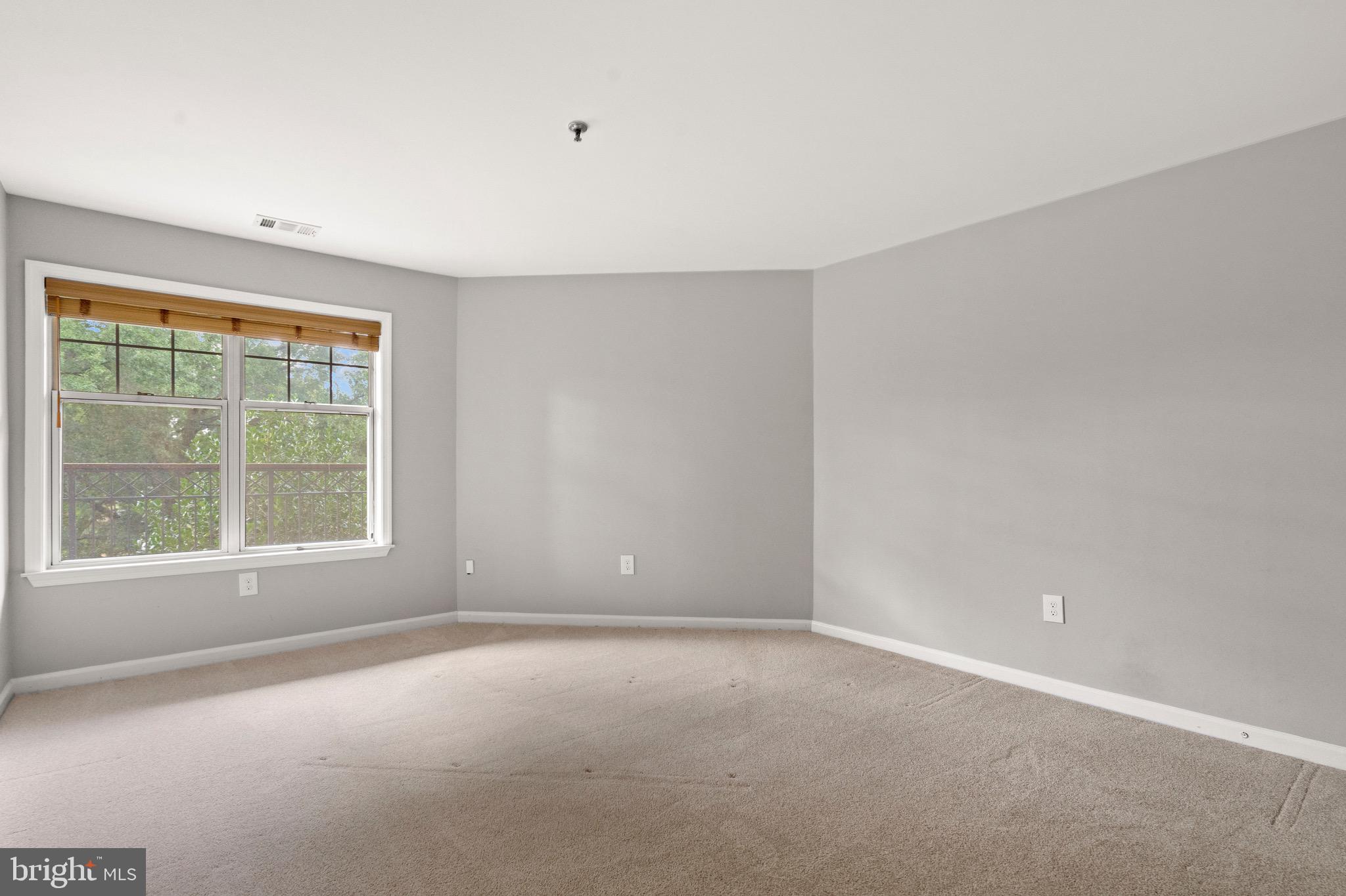 5565 Seminary Road, Unit 206 Falls Church, VA 22041 - Photo 26 of 53 Gallery Image 26