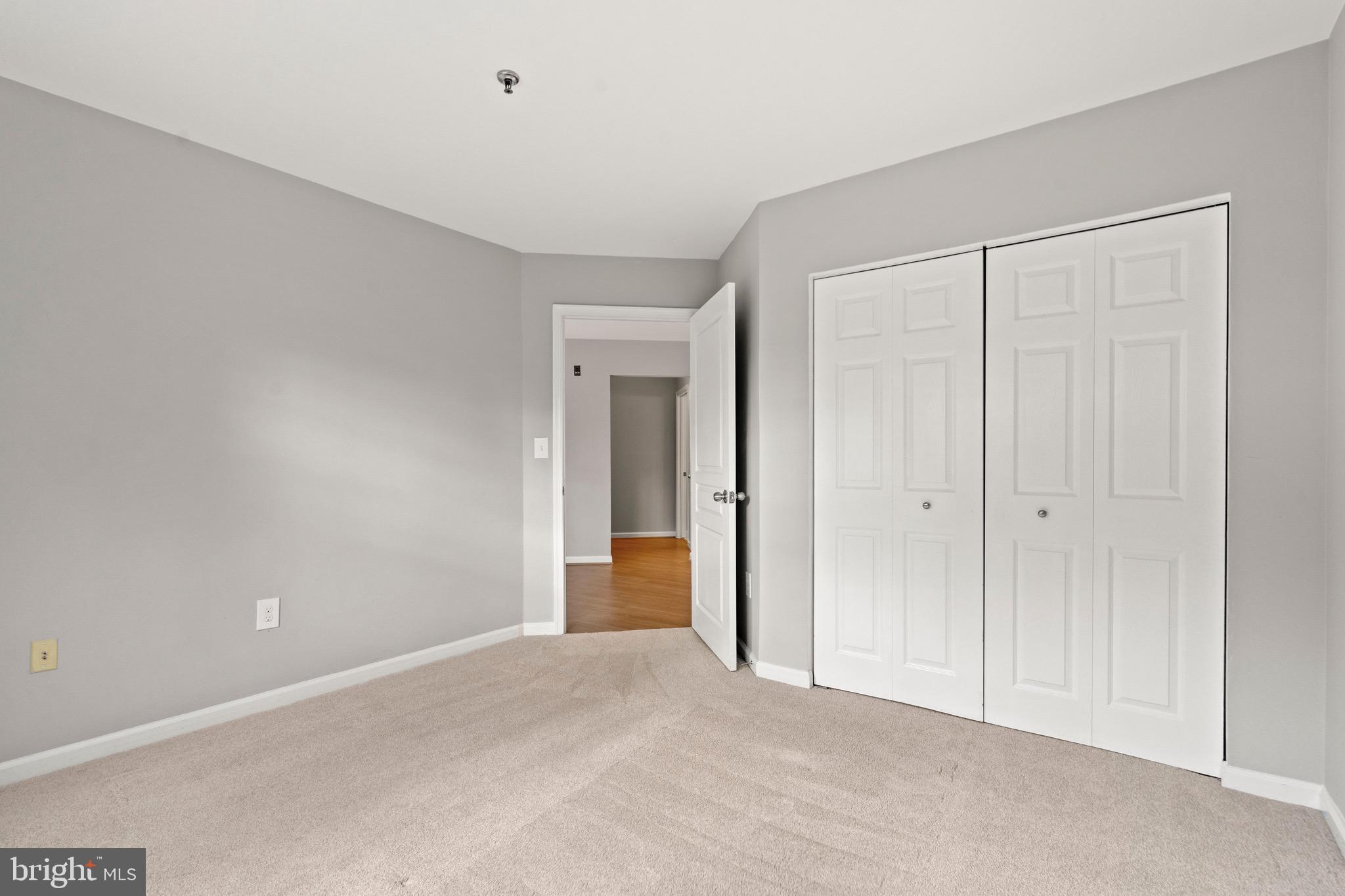 5565 Seminary Road, Unit 206 Falls Church, VA 22041 - Photo 37 of 53 Gallery Image 37