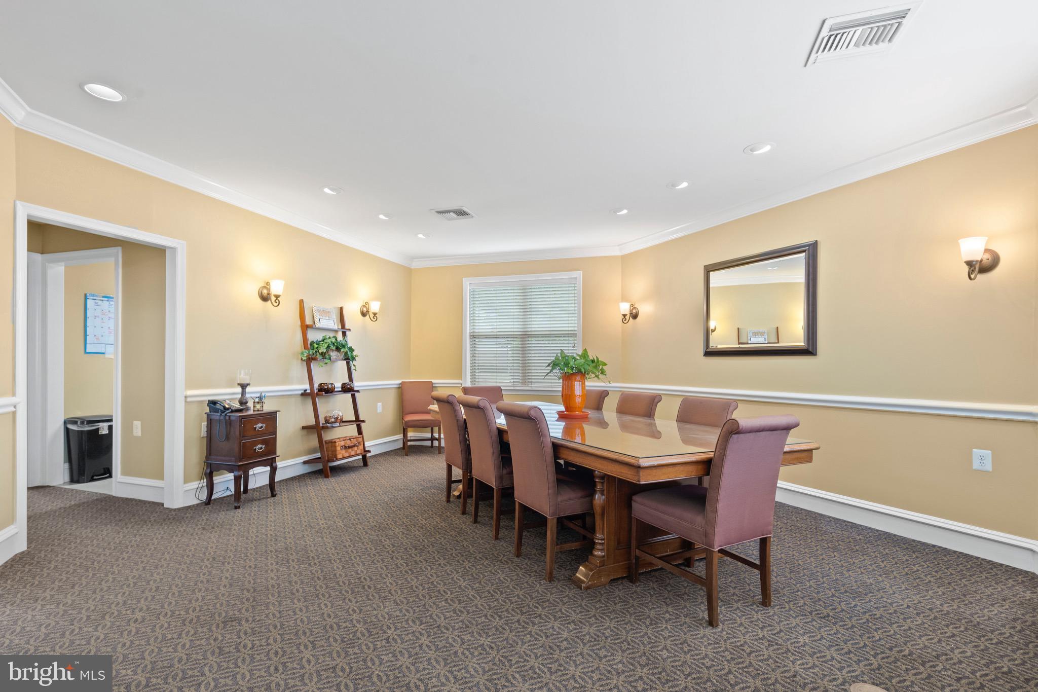 5565 Seminary Road, Unit 206 Falls Church, VA 22041 - Photo 49 of 53 Gallery Image 49