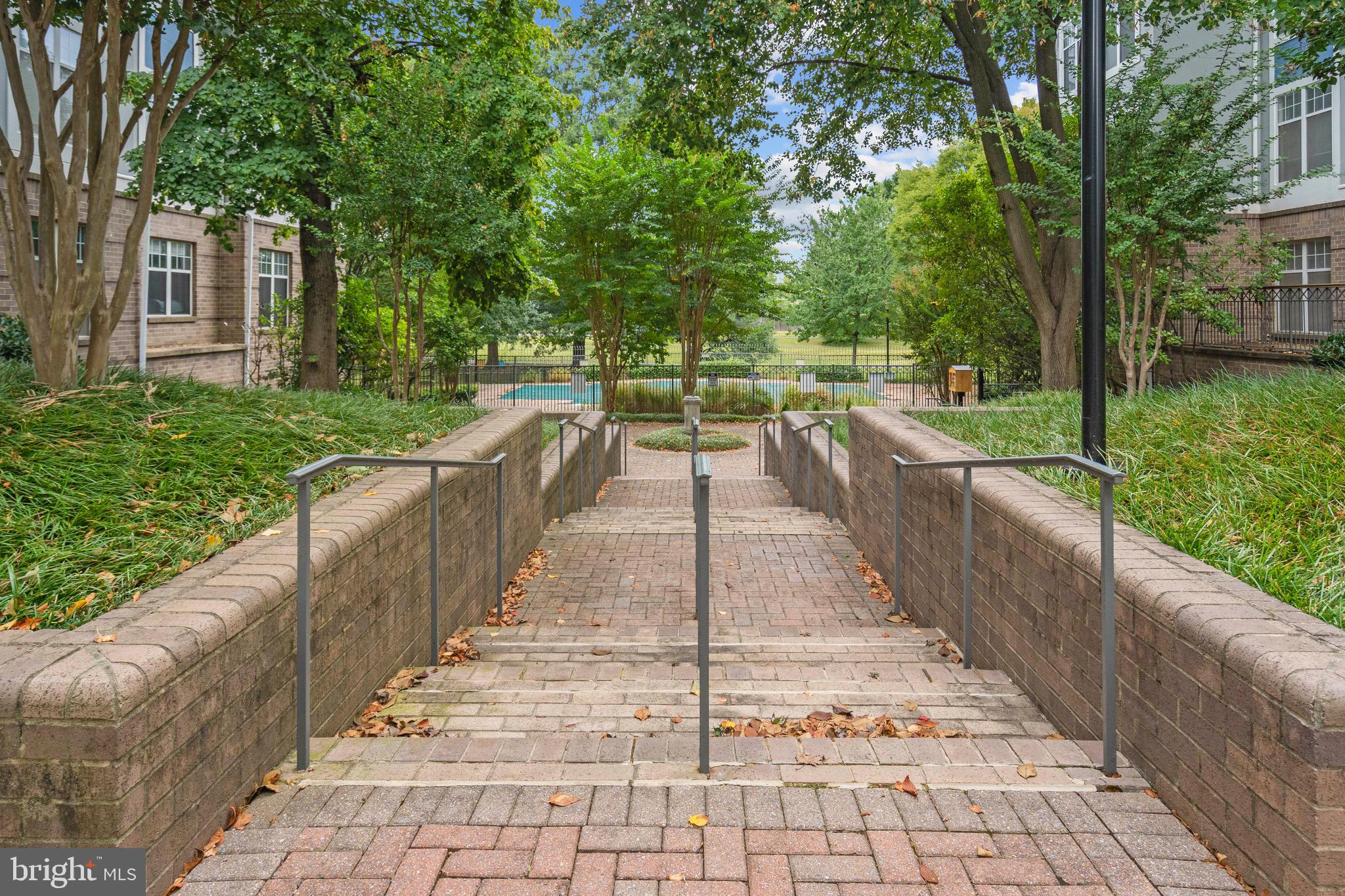 5565 Seminary Road, Unit 206 Falls Church, VA 22041 - Photo 51 of 53 Gallery Image 51