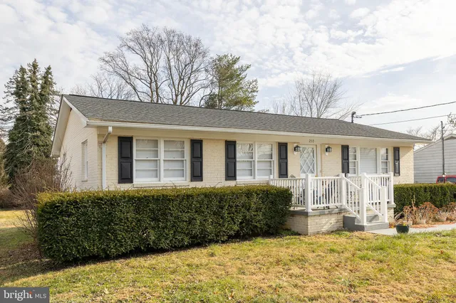 a view of a basket ball ground