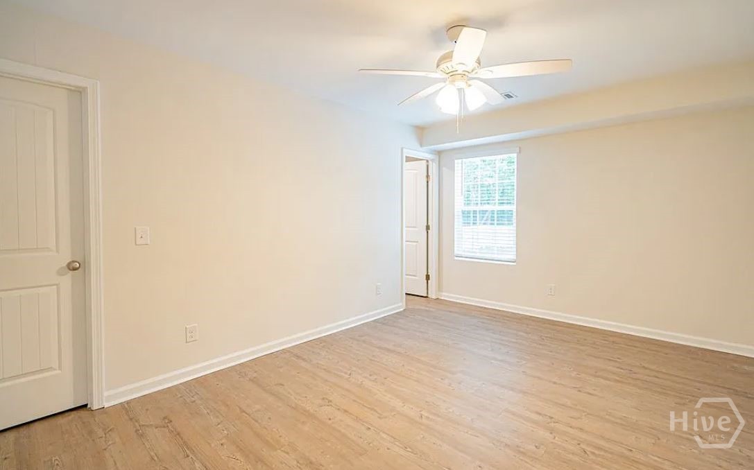 402 East 3rd Street, Unit B Springfield, GA 31329 - Photo 13 of 25