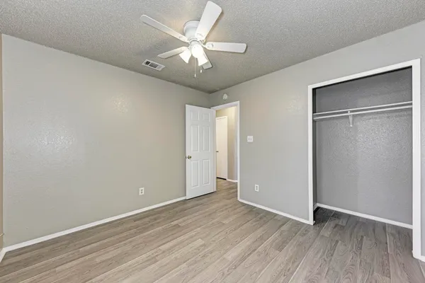 $1,200 | 2218 Creekside Lane, Unit A, Georgetown, TX 78626