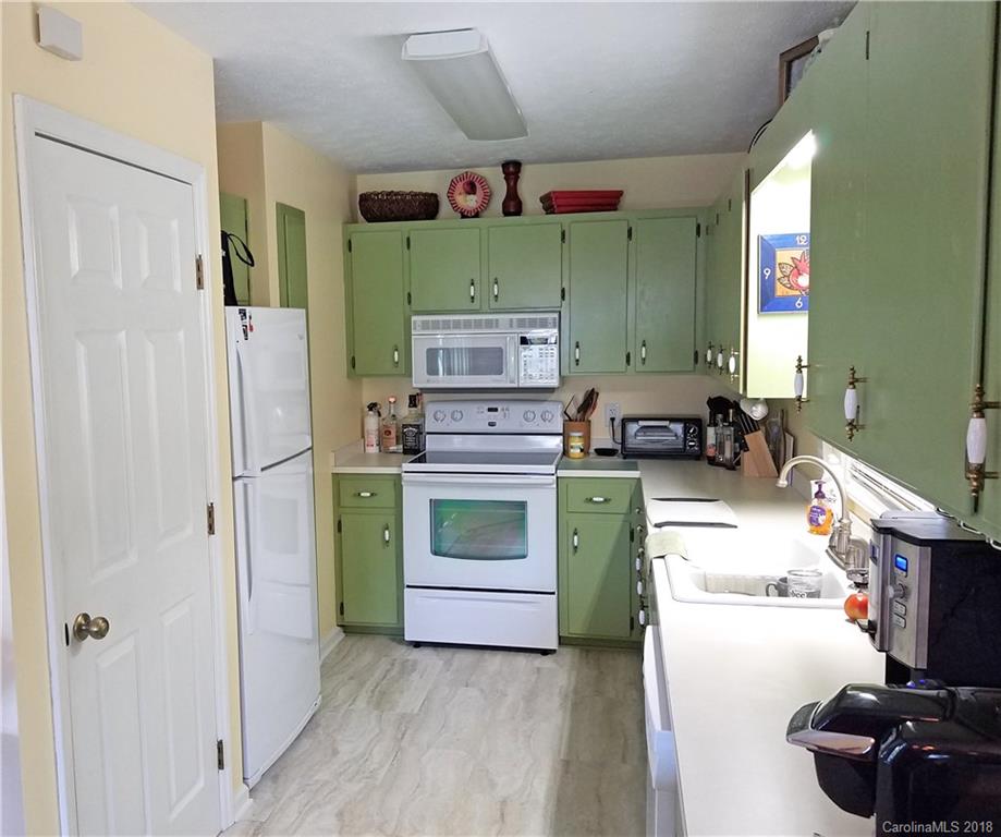 360 Stoney Ridge Loop, Unit 40 Maggie Valley, NC 28751 - Photo 8 of 25