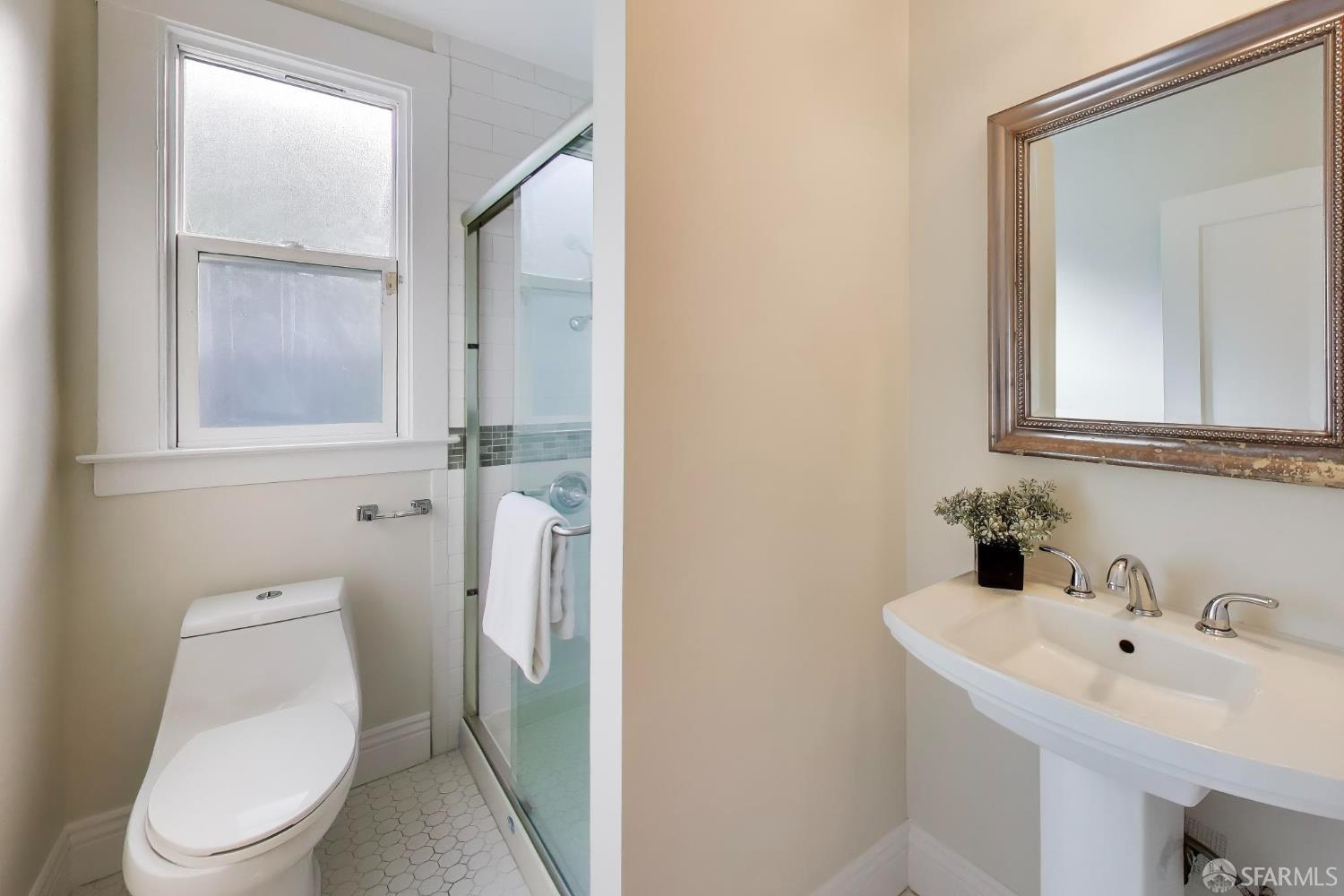 2304 Edwards Street Berkeley, CA 94702 - Photo 19 of 38