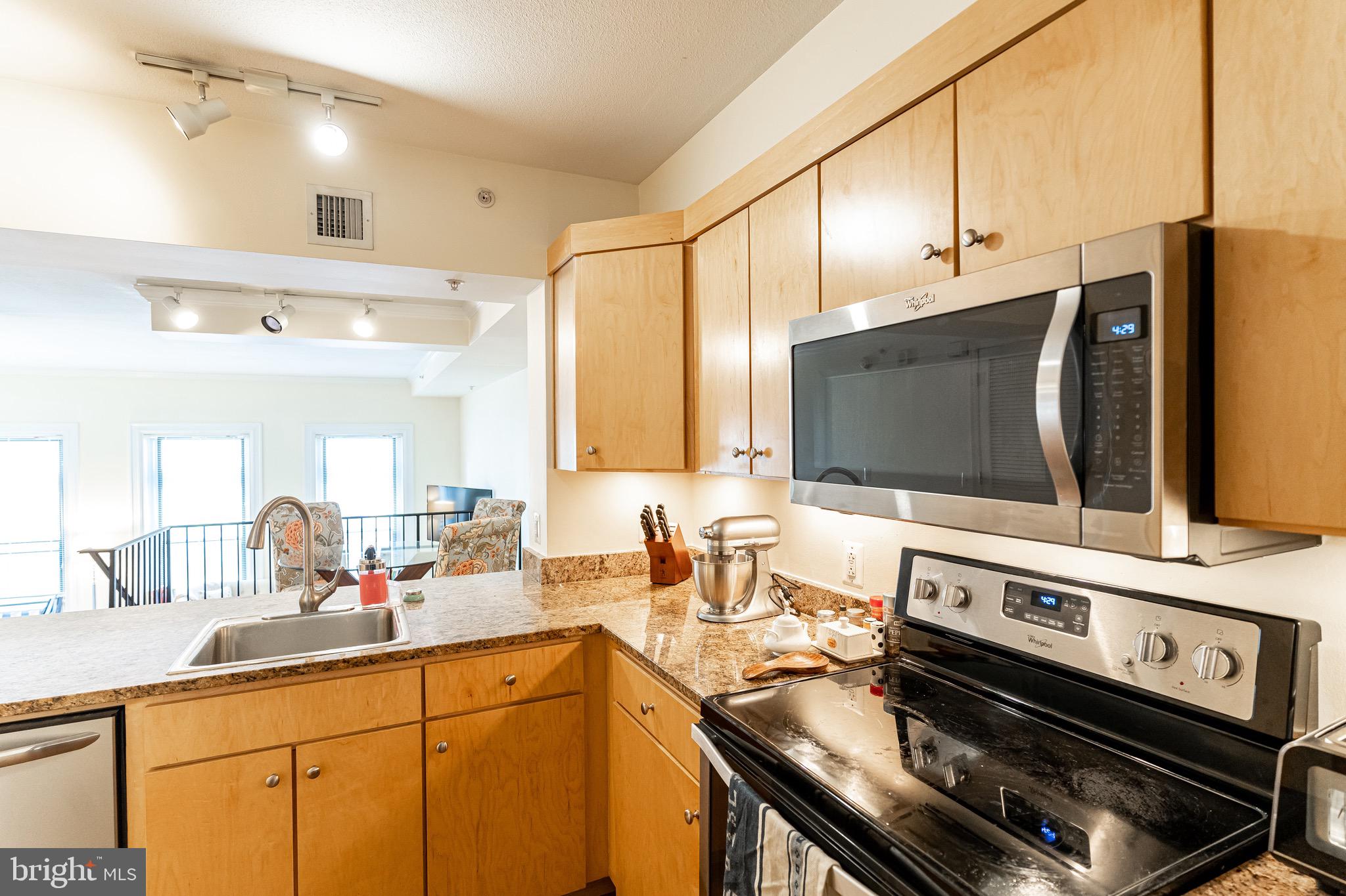 616 E Street Northwest, Unit 418 Washington, DC 20004 - Photo 6 of 55