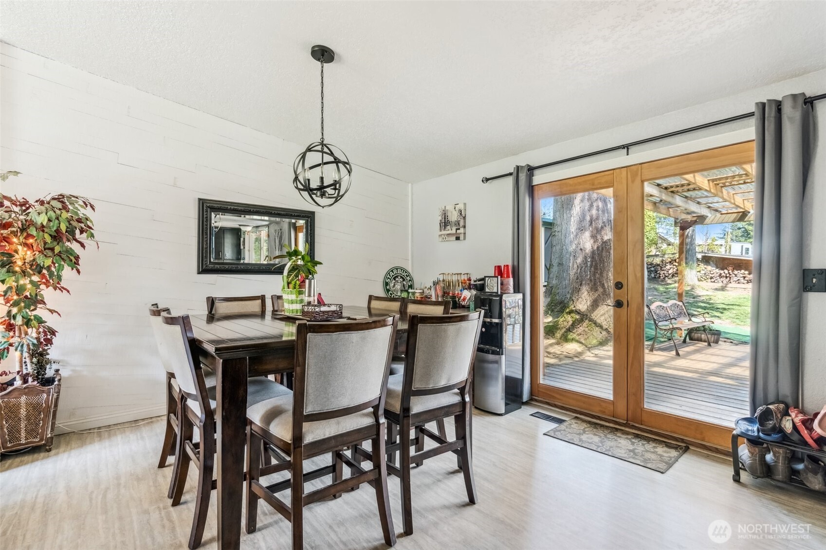 122 Fir Drive Chehalis, WA 98532 - Photo 12 of 34 a view of a dining room with furniture window and outside view