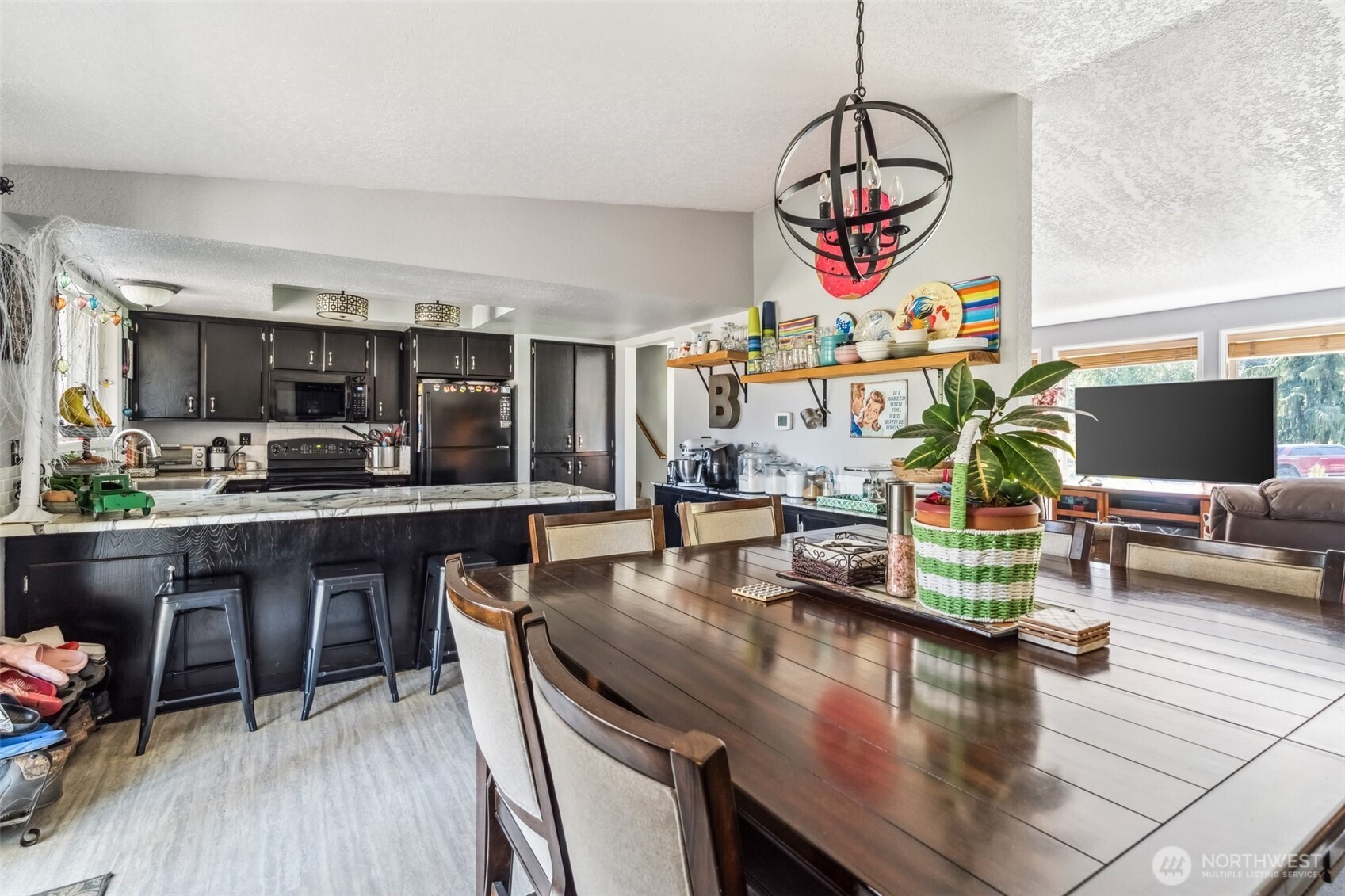 122 Fir Drive Chehalis, WA 98532 - Photo 13 of 34 a living room with stainless steel appliances furniture and a kitchen view
