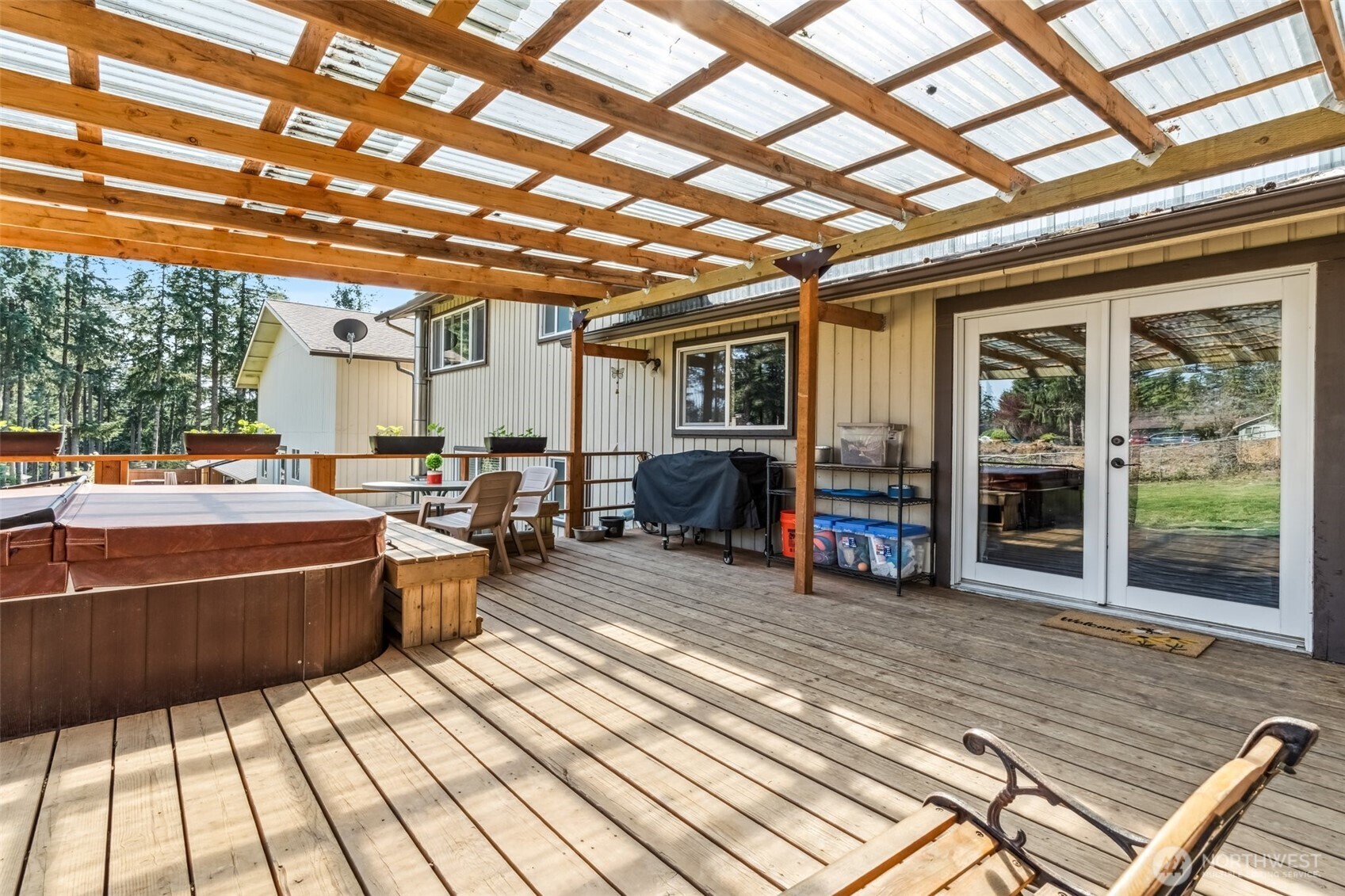 122 Fir Drive Chehalis, WA 98532 - Photo 25 of 34 a view of a patio with couches fire pit and patio