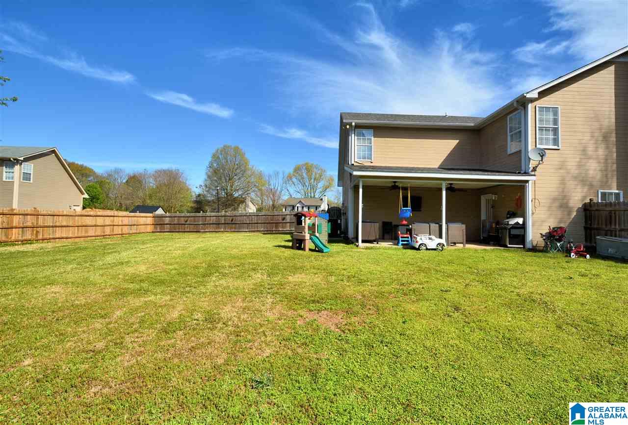 115 Meadowview Circle Pelham, AL 35124 - Photo 5 of 42