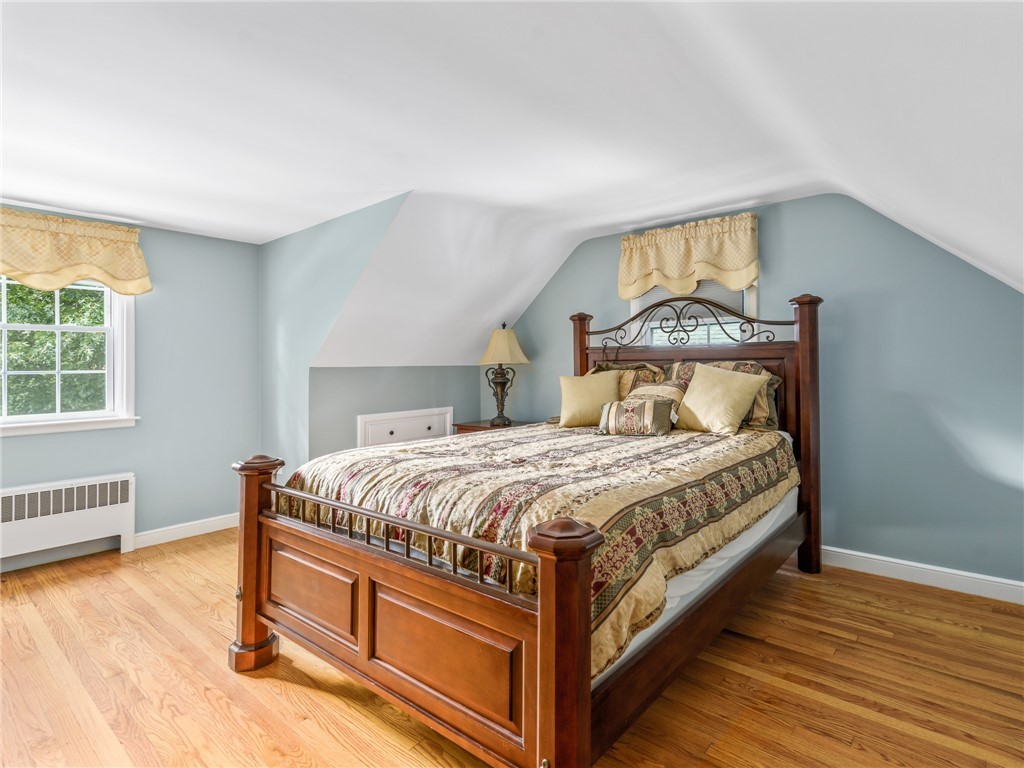 141 Algonquin Drive Warwick, RI 02888 - Photo 22 of 35