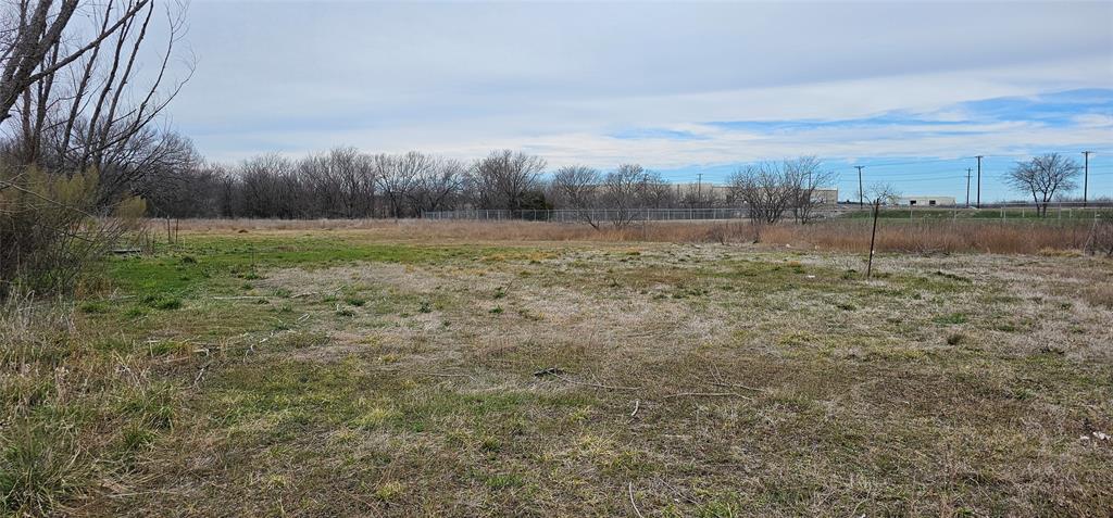 1401 North Masch Branch Road Denton, TX 76207 - Photo 5 of 9 a view of a field