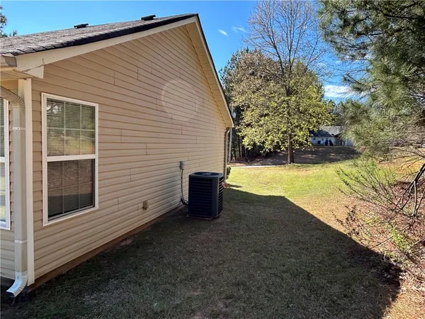 $1,600 | 4710 Brookwood View, South Fulton, GA 30349