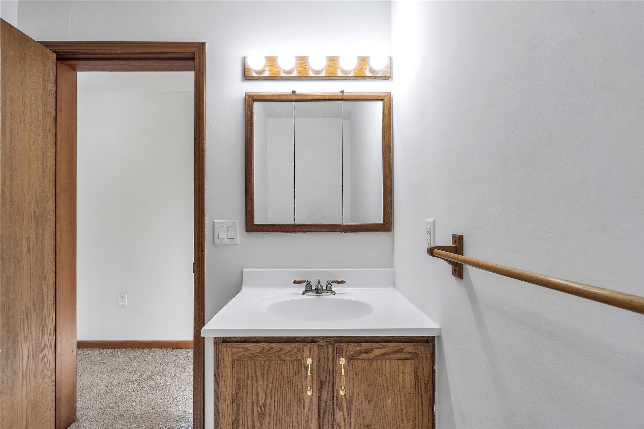 4820 Clark Lake Road Jackson, MI 49201 - Photo 20 of 38 20-4820-Clark-Lake-Rd-WindowStill-Real-E