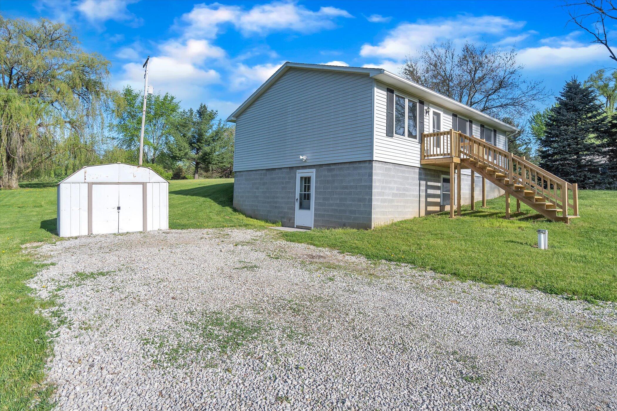 4820 Clark Lake Road Jackson, MI 49201 - Photo 2 of 38 02-4820-Clark-Lake-Rd-WindowStill-Real-E