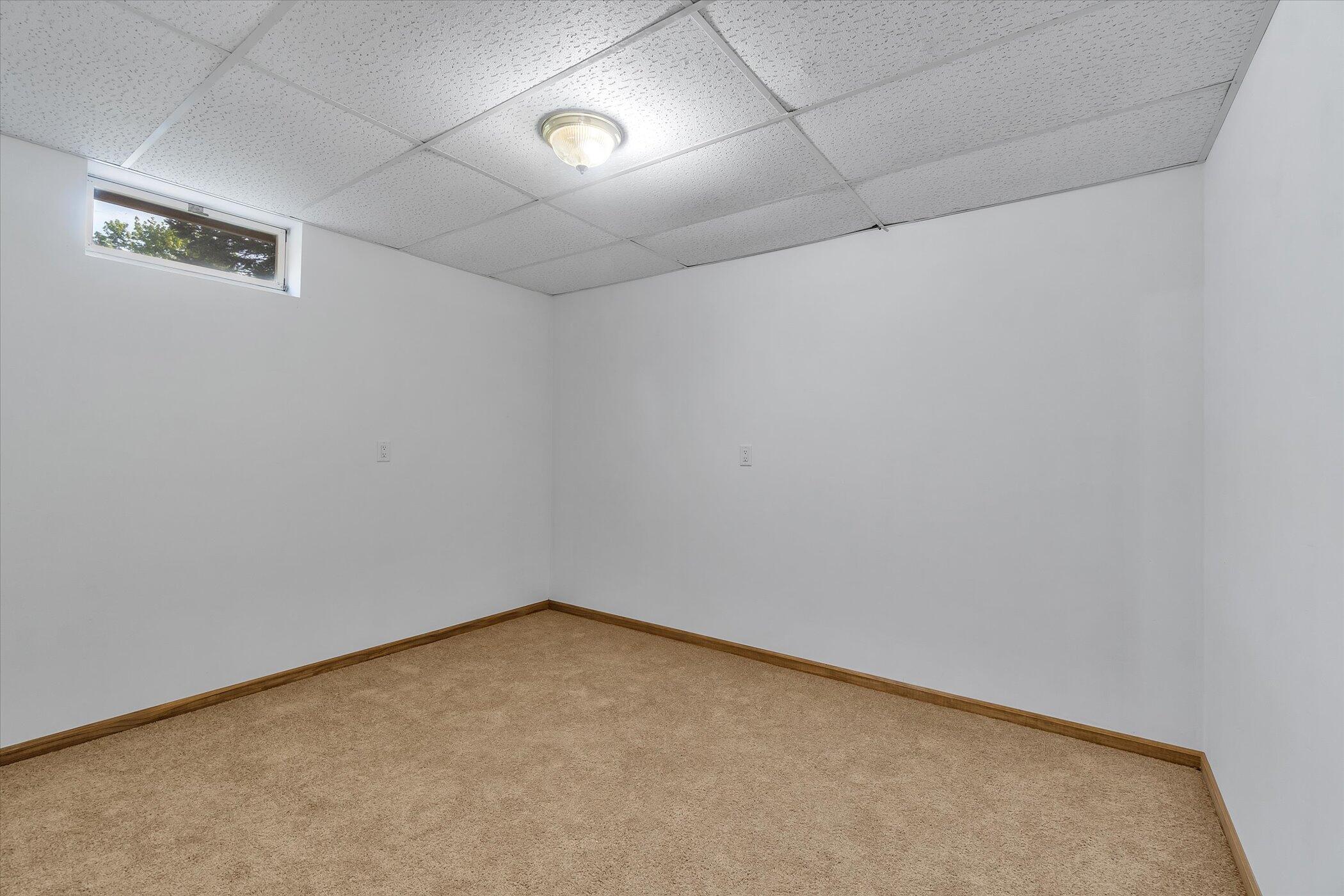 4820 Clark Lake Road Jackson, MI 49201 - Photo 29 of 38 29-4820-Clark-Lake-Rd-WindowStill-Real-E