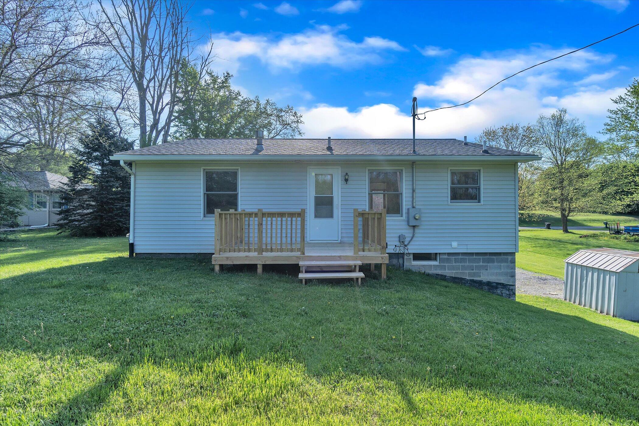 4820 Clark Lake Road Jackson, MI 49201 - Photo 35 of 38 35-4820-Clark-Lake-Rd-WindowStill-Real-E