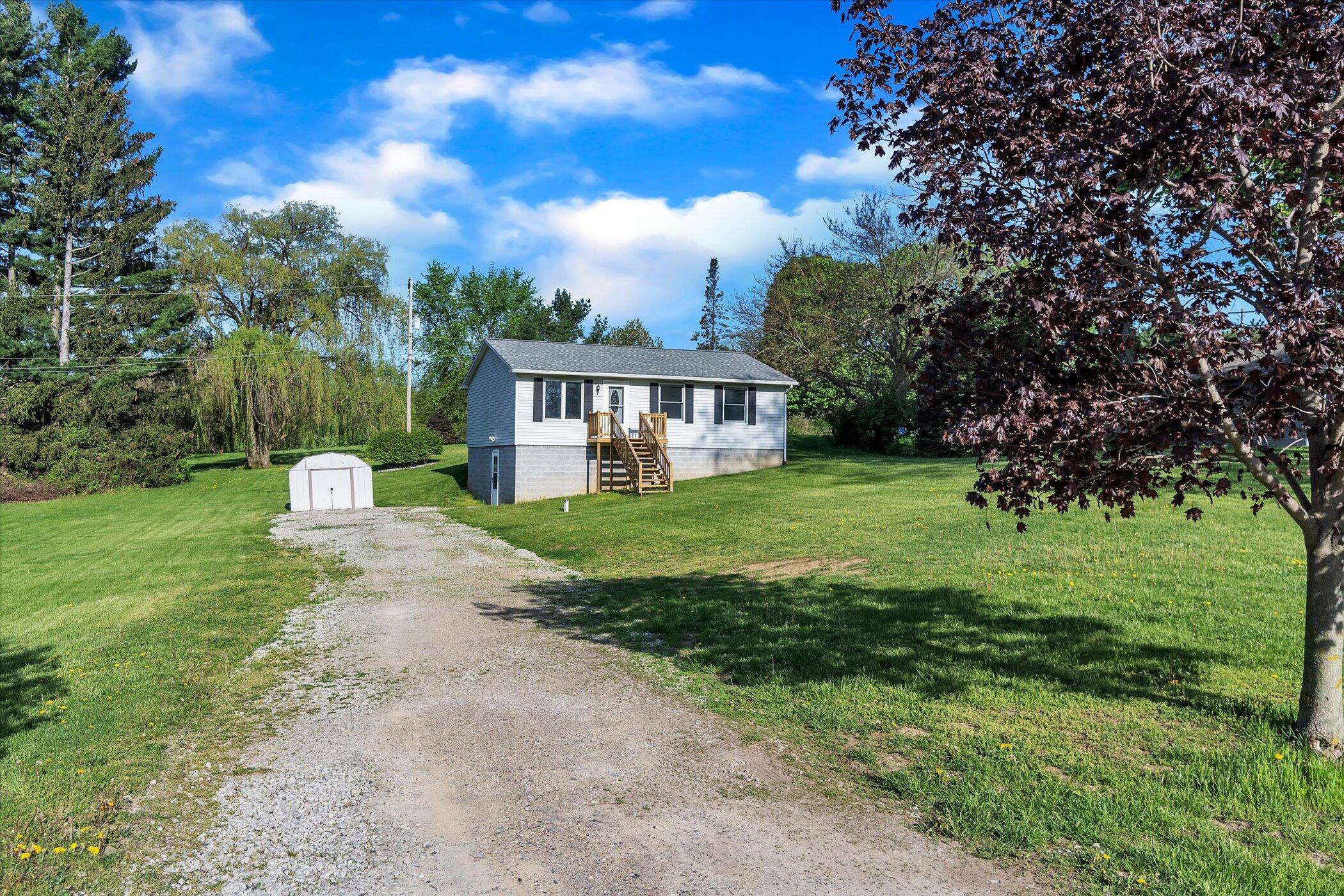 4820 Clark Lake Road Jackson, MI 49201 - Photo 5 of 38 05-4820-Clark-Lake-Rd-WindowStill-Real-E