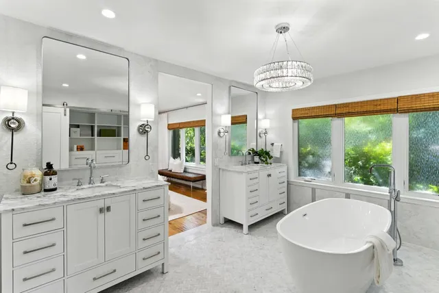 $3,995,000 | 810 Glencrag Way, Woodside, CA 94062