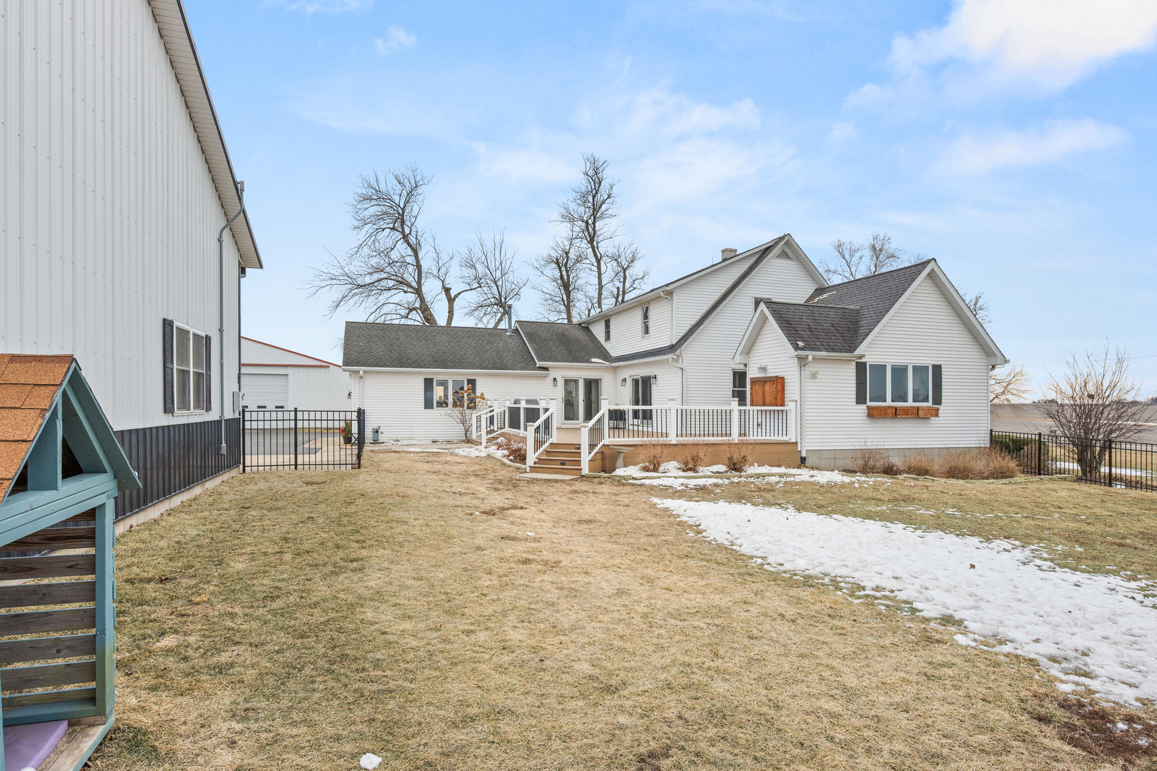 24284 Schafer Road Clare, IL 60111 - Photo 9 of 60