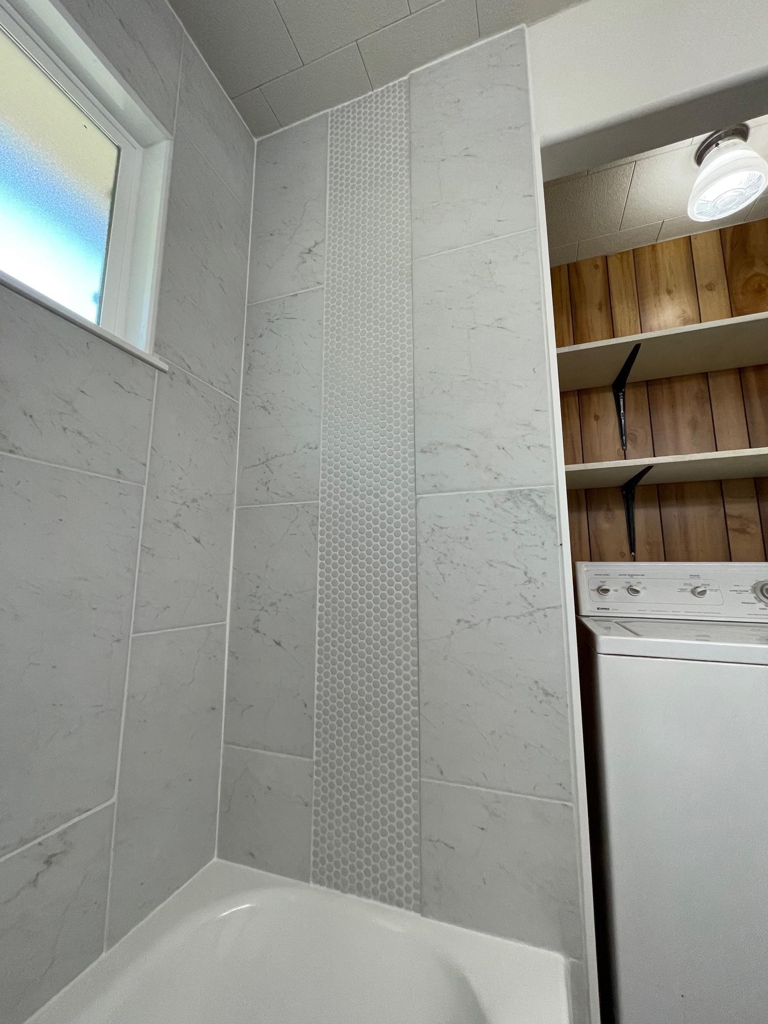 18191 Woodham Carne Road Sonora, CA 95370 - Photo 12 of 47 a bathroom with a shower and toilet
