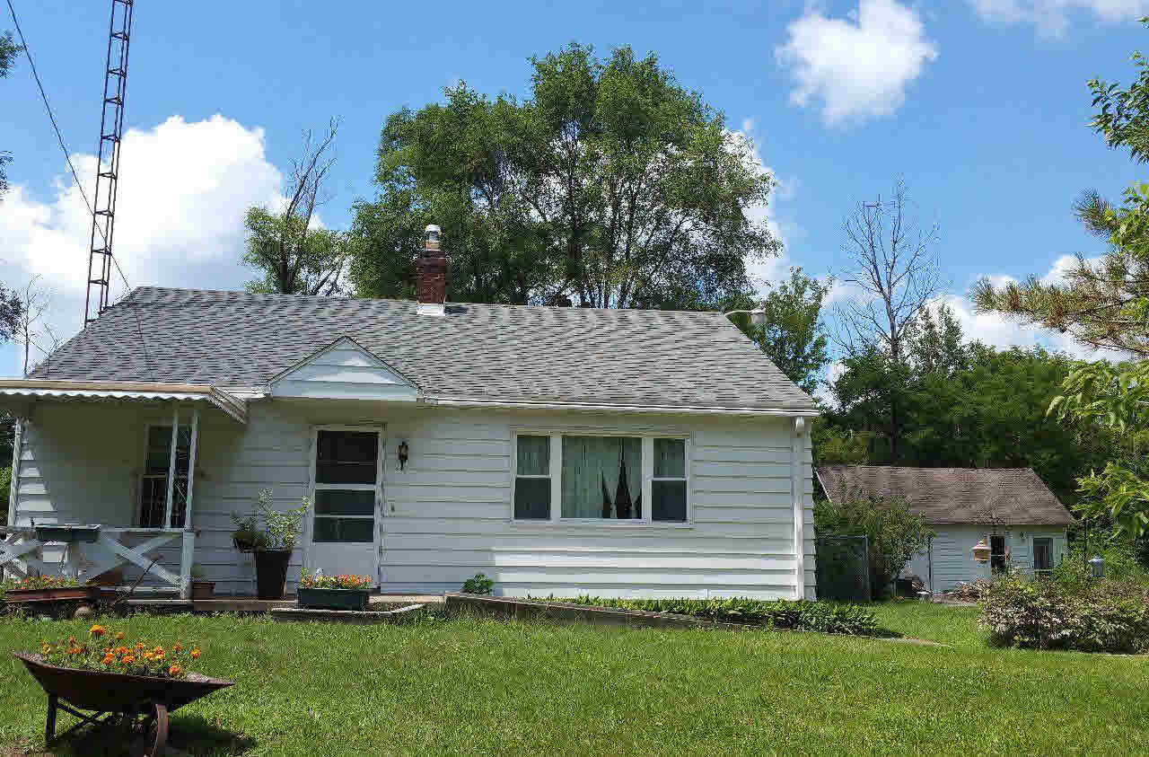 5377 Elms Road Flushing, MI 48433 - Photo 30 of 39 21340431-32.JPG