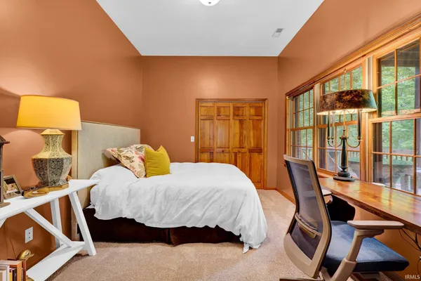 $559,900 | 9982 St Andrews Lane, Bloomington, IN 47401