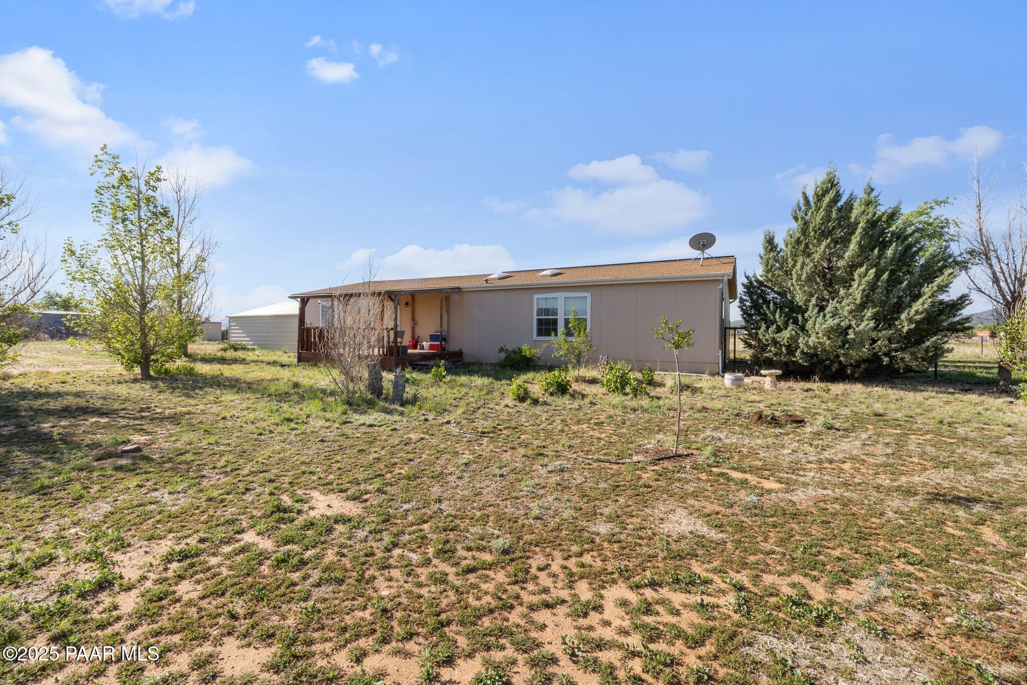 2895 West Annie Road Paulden, AZ 86334 - Photo 34 of 57 171-Backyard