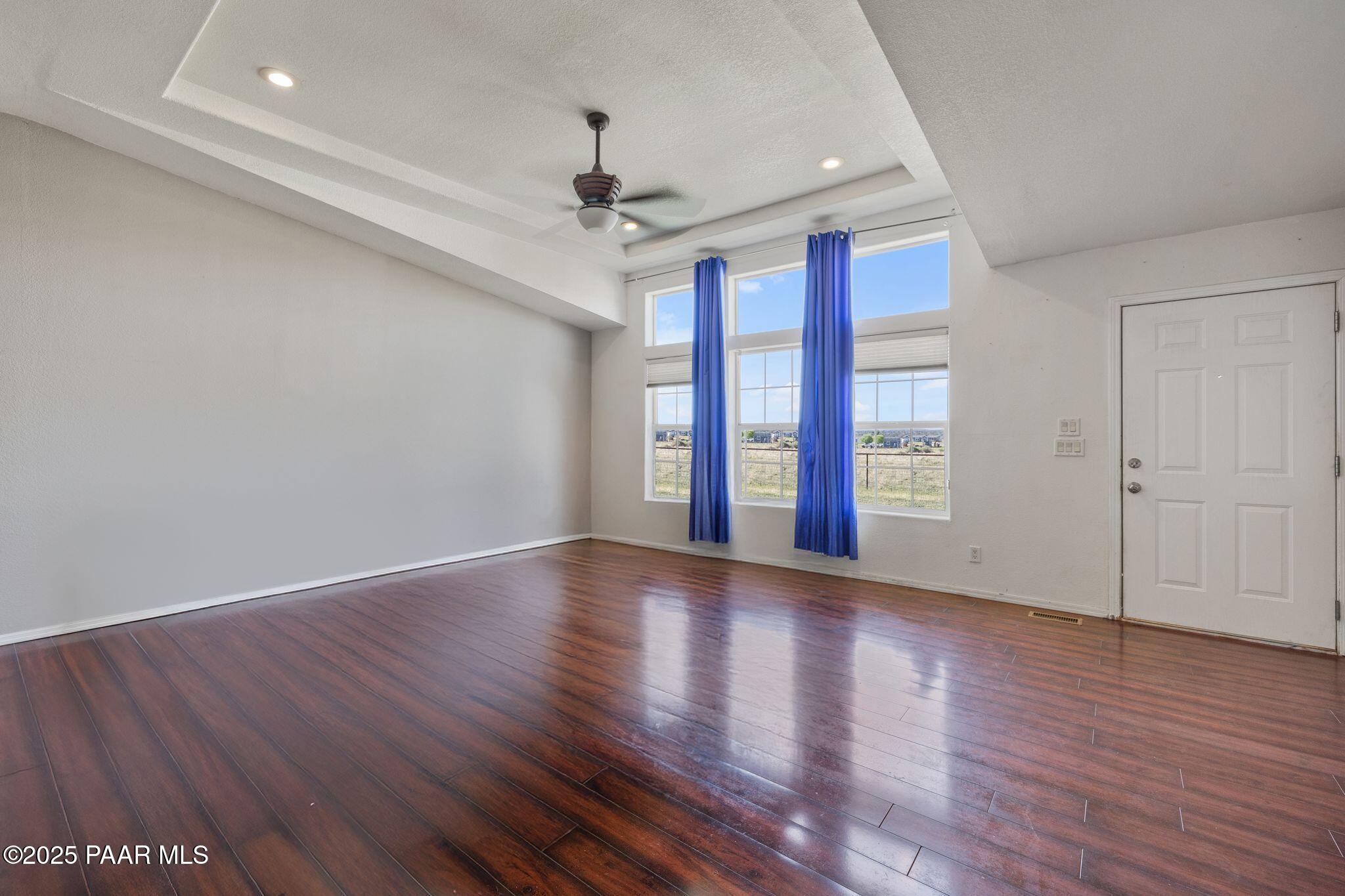 2895 West Annie Road Paulden, AZ 86334 - Photo 7 of 57 089-Living Room