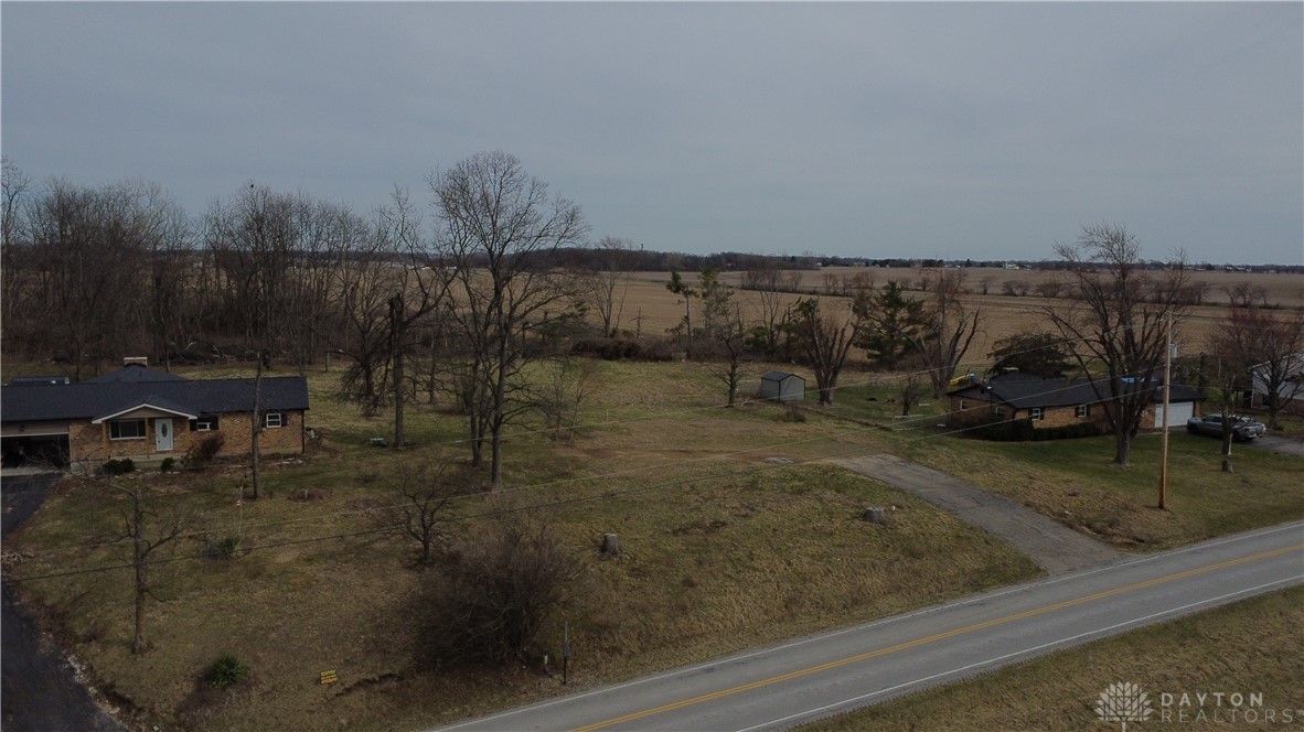 2212 Ridge Road Springfield, OH 45502 - Photo 6 of 9