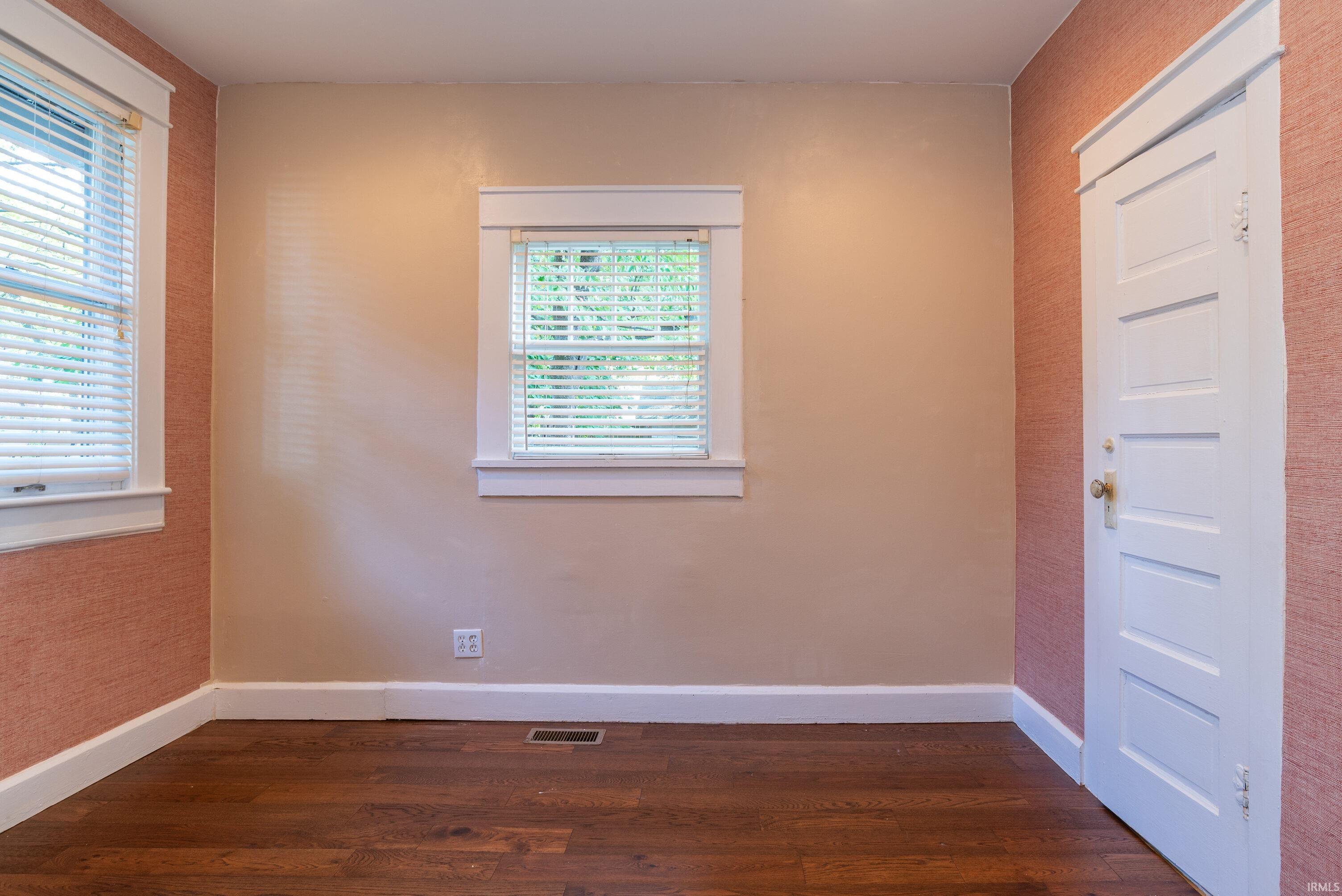 1009 South Washington Street Bloomington, IN 47401 - Photo 14 of 30