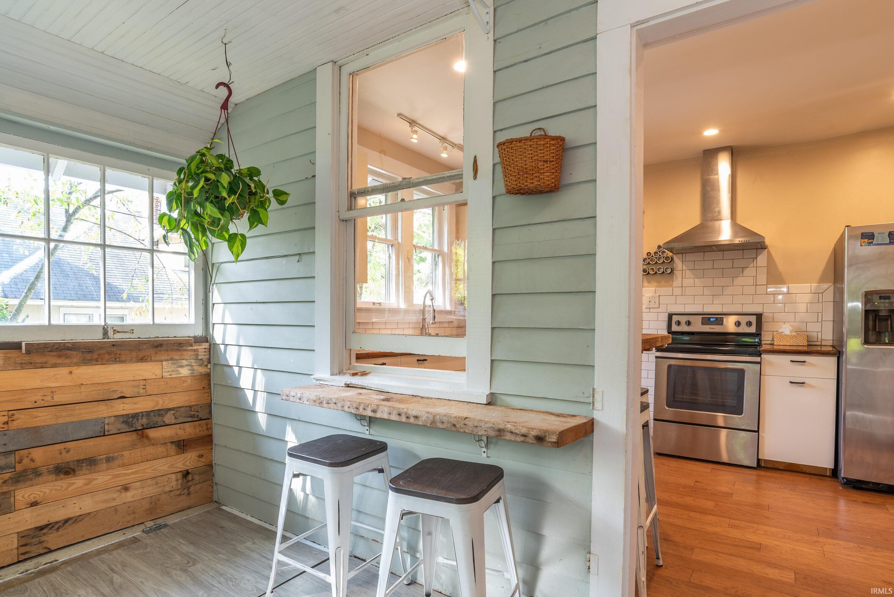 1009 South Washington Street Bloomington, IN 47401 - Photo 17 of 30