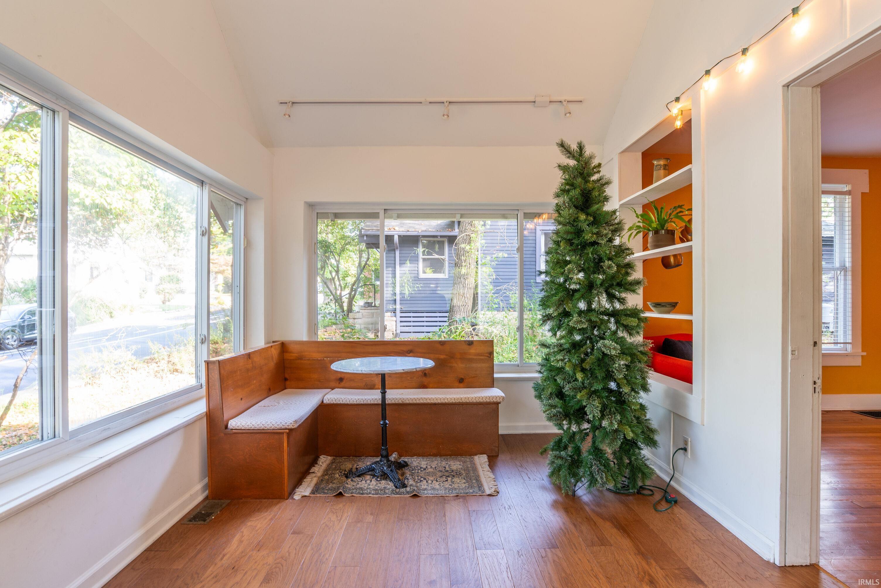 1009 South Washington Street Bloomington, IN 47401 - Photo 4 of 30