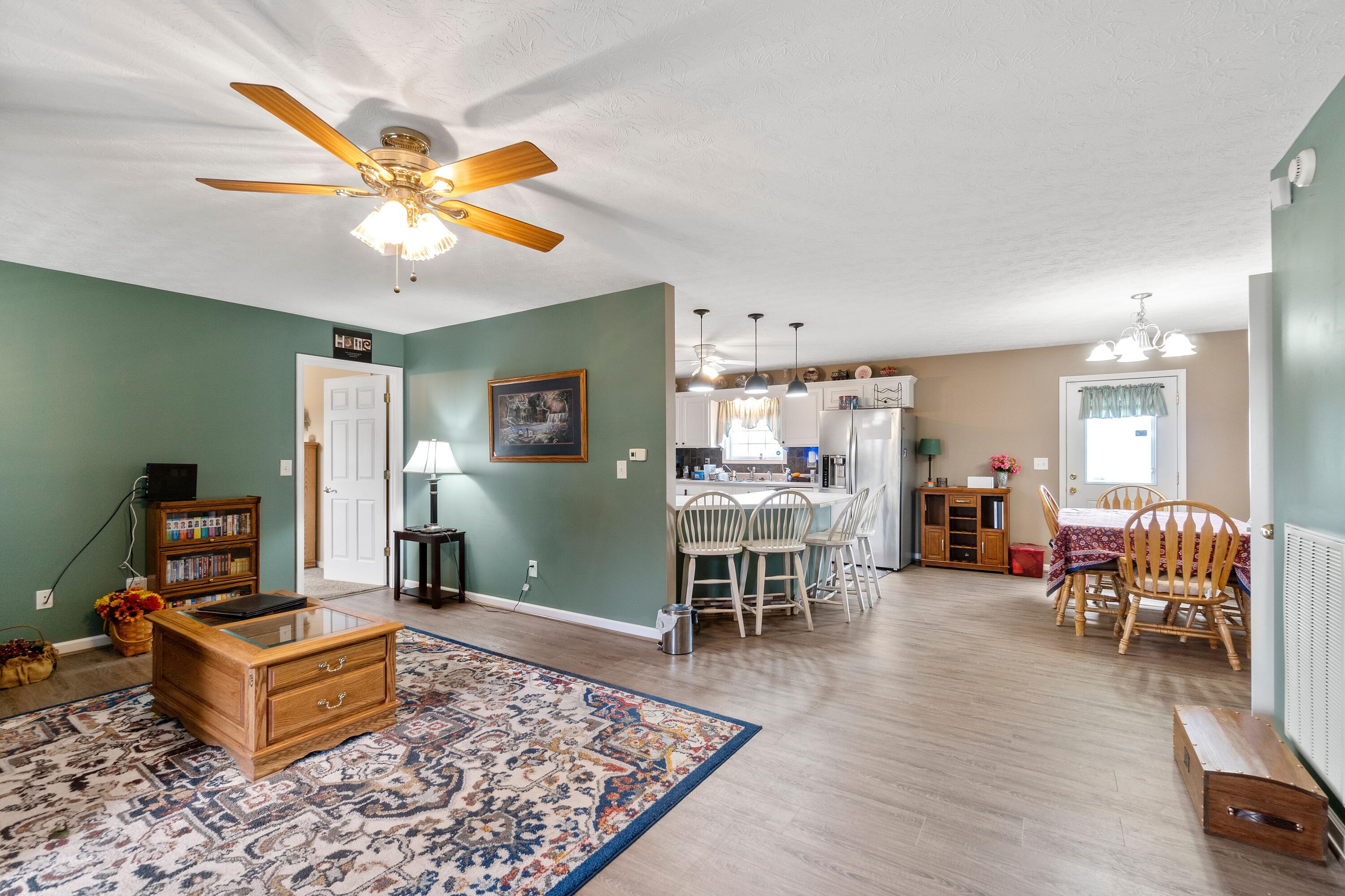 2170 East Fork Road Greeneville, TN 37743 - Photo 4 of 28 Open Concept