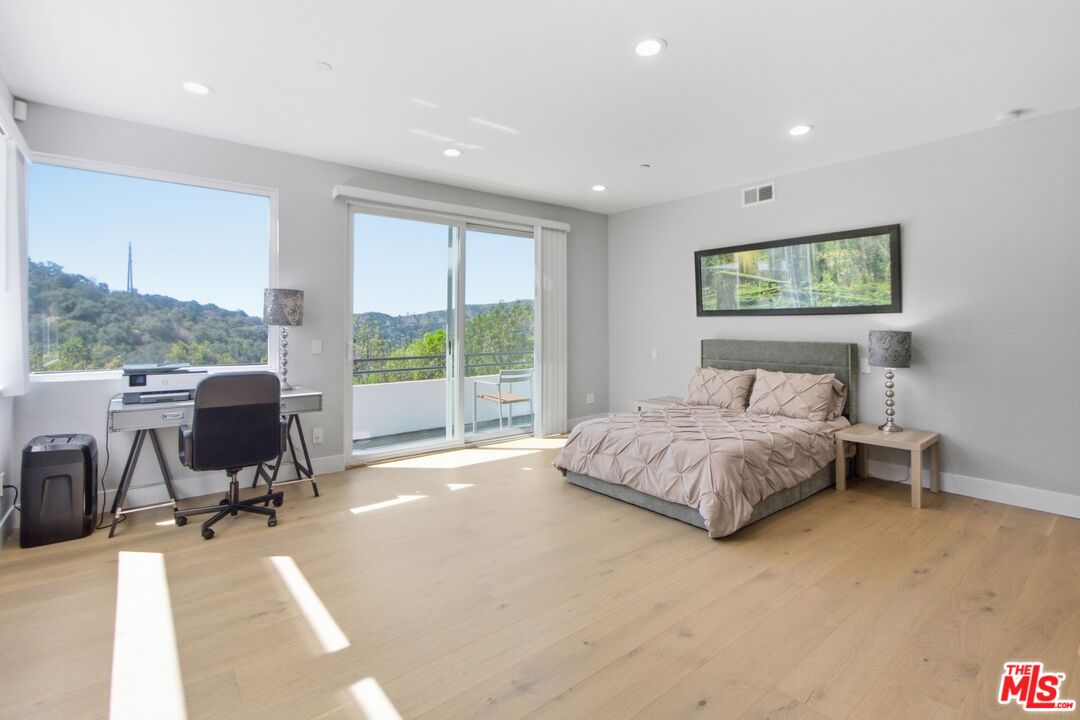 1907 Alpha Road Glendale, CA 91208 - Photo 29 of 47 Gallery Image 29