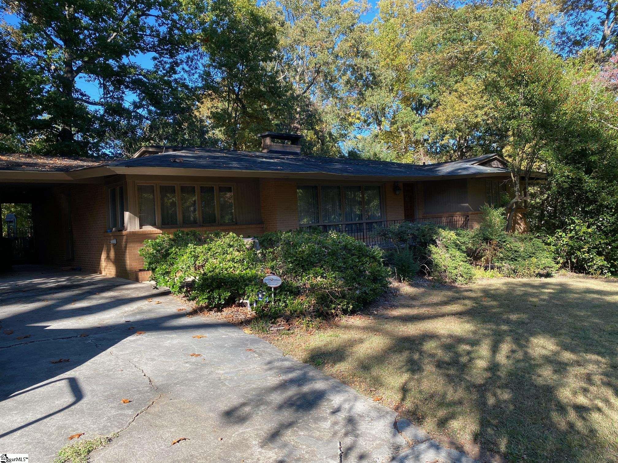 409 Bridgewater Drive Greenville, SC 29615 - Photo 31 of 33