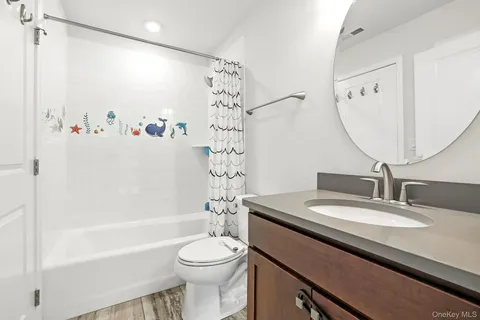 $1,275,000 | 30 Dennis Lane, Pleasantville, NY 10570