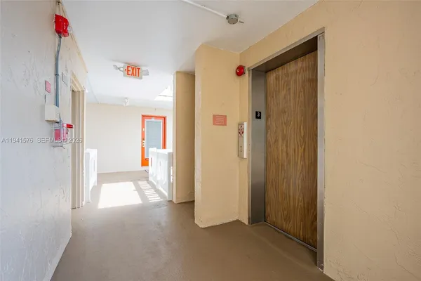 $118,000 | 3581 Inverrary Drive, Unit 308, Lauderhill, FL 33319