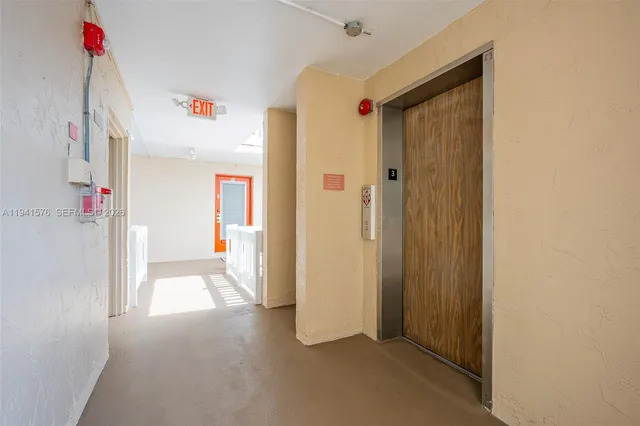 $125,000 | 3581 Inverrary Drive, Unit 308, Lauderhill, FL 33319