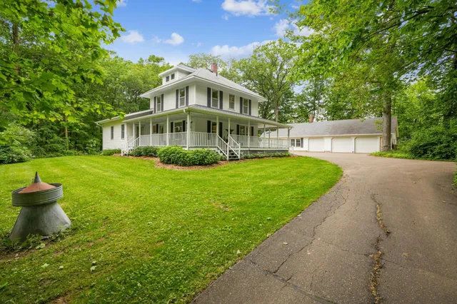 $590,000 | 3220 50th Avenue, Knapp, WI 54749